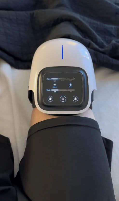 Smart Heated Cordless Knee Massager - Fast Joint Pain Relief & Recovery - LifeForm Co.